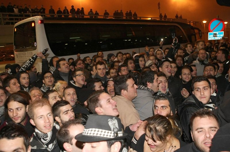 Υποδοχή ηρώων! (photos+video)