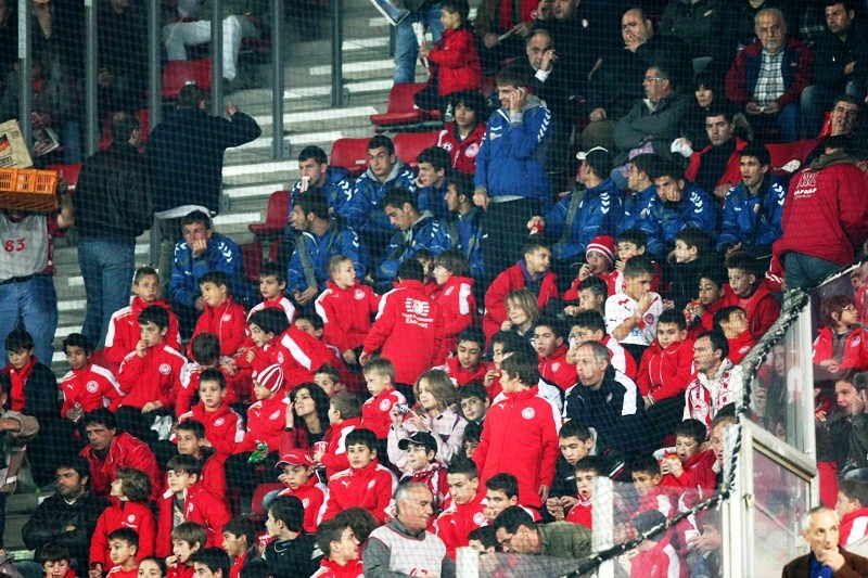«Τρίποντο» πρωτιάς και τώρα... Άρσεναλ (photos+videos)