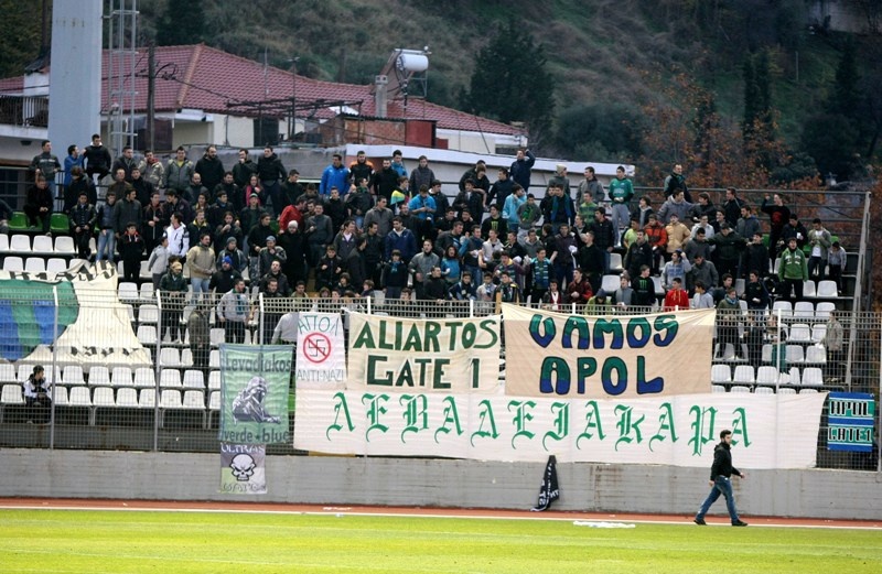 «Σκόνταψε» πάνω στον «Ελέ» (photos+video)