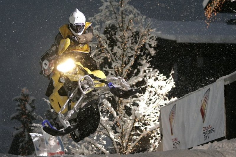 Ατύχημα σε αγώνα Snowmobile είχε ο Ραϊκόνεν