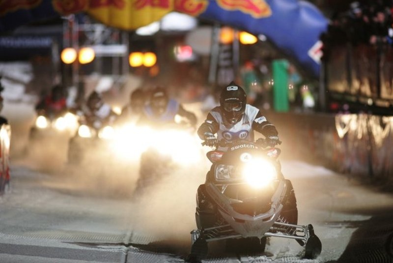 Ατύχημα σε αγώνα Snowmobile είχε ο Ραϊκόνεν