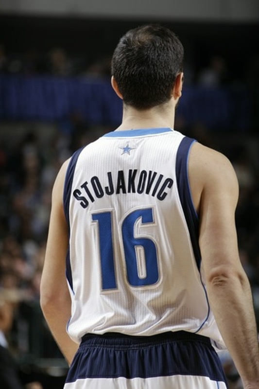 Ο «μπόμπερ» Πέτζα και το… δακτυλίδι του (photos+videos)