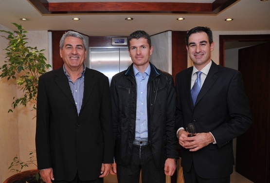 Πετάει ψηλά ο Κολοσσός! (photos)