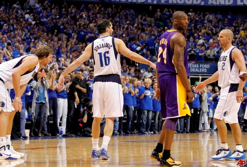 Ο «μπόμπερ» Πέτζα και το… δακτυλίδι του (photos+videos)