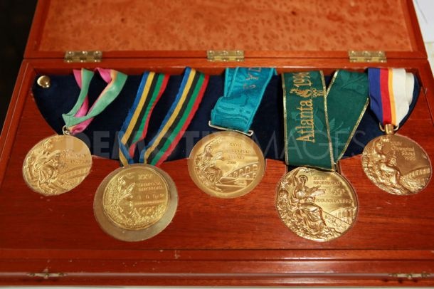 Ο ήρωας των Βρετανών Sir Steve Redgrave (photos+videos)