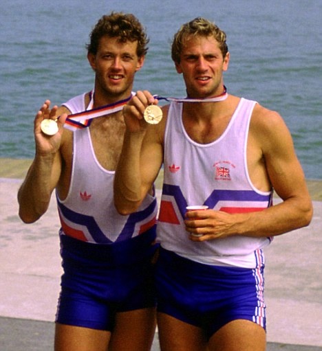 Ο ήρωας των Βρετανών Sir Steve Redgrave (photos+videos)