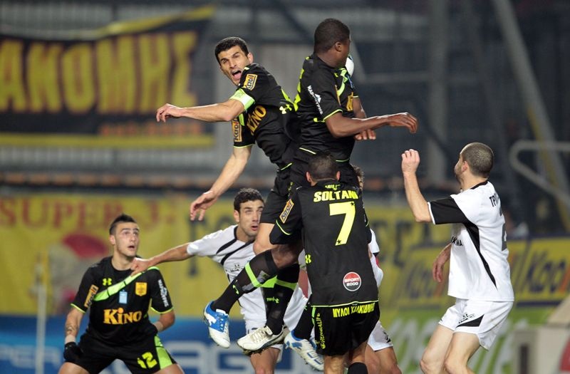 «Ανάσανε» ο Άρης, 2-0 τη Δόξα Δράμας (photos)