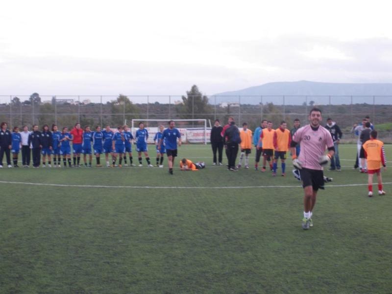 Μήνυμα αγάπης έστειλαν τα  Χανιά (photos)
