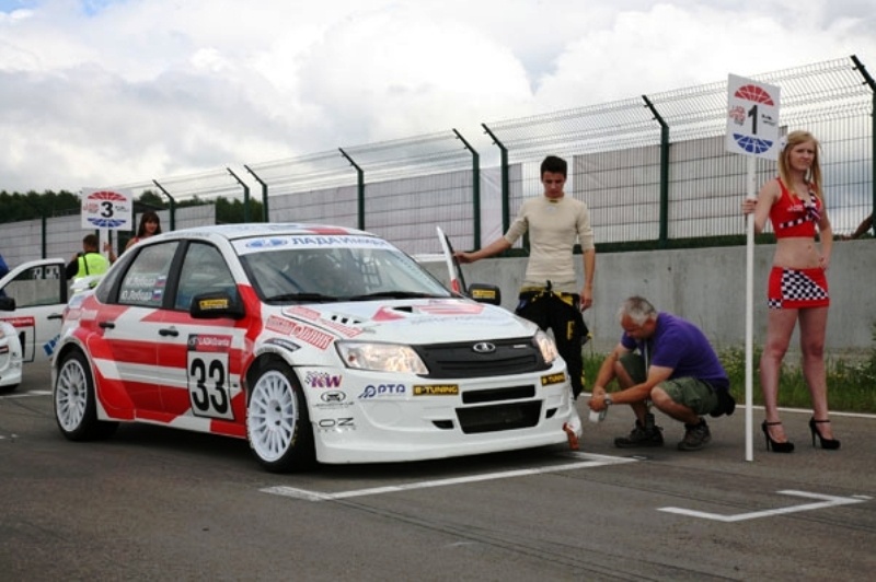 Η Lada επιστρέφει στους αγώνες