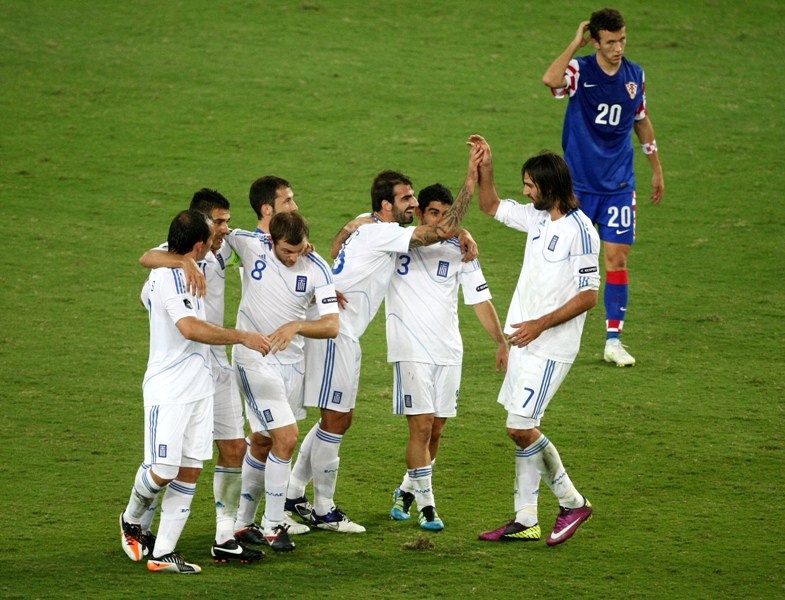 Εθνική: Φτιαγμένη από… μέταλλο (photos+video)