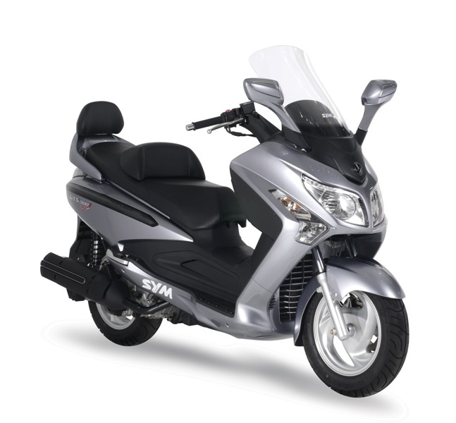 Νέα χρονιά, νέες τιμές για τη SYM