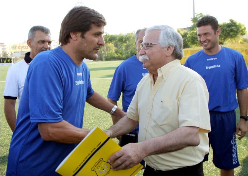 Μία τετραετία Παπουτσάκης...