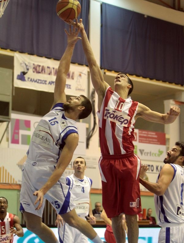 Νίκησε προβλήματα και Καβάλα ο Ολυμπιακός (photos)