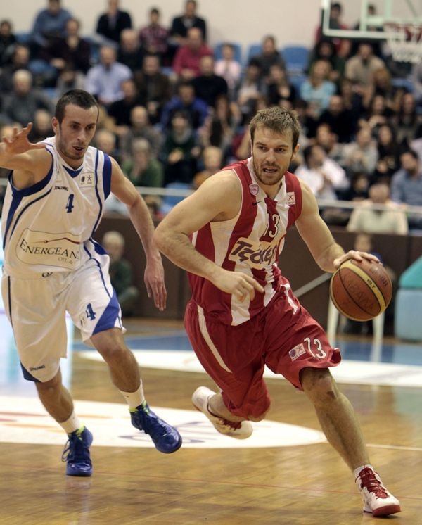 Νίκησε προβλήματα και Καβάλα ο Ολυμπιακός (photos)