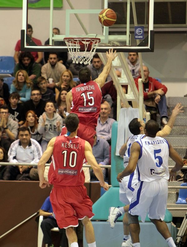 Νίκησε προβλήματα και Καβάλα ο Ολυμπιακός (photos)