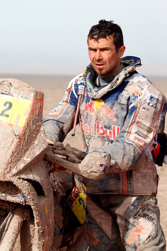 Ράλι Dakar 2012: Ντεπρέ και Πετερανσέλ στην κορυφή, άτυχος ο Αλ Ατίγια