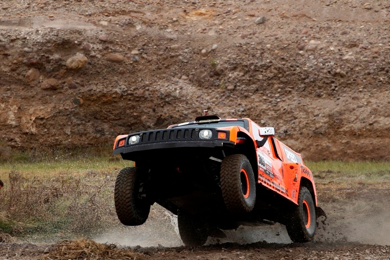 Dakar 2012: Κομά στις μοτοσικλέτες, Πετερανσέλ στα αυτοκίνητα