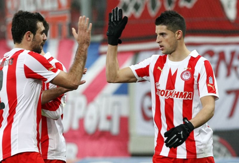 «Επαγγελματική» νίκη ο Ολυμπιακός, 3-1 τον Λεβαδειακό (videos + photos)