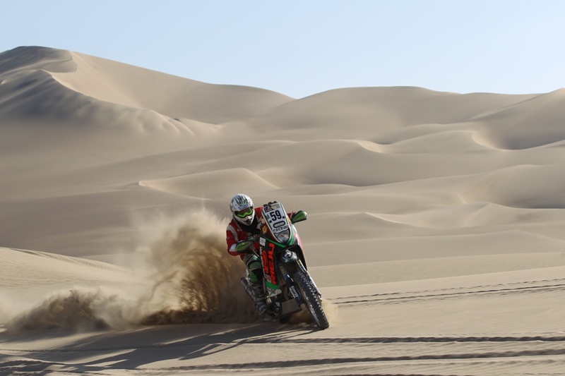 Dakar 2012: Πετερανσέλ & Ντεπρέ οι νικητές