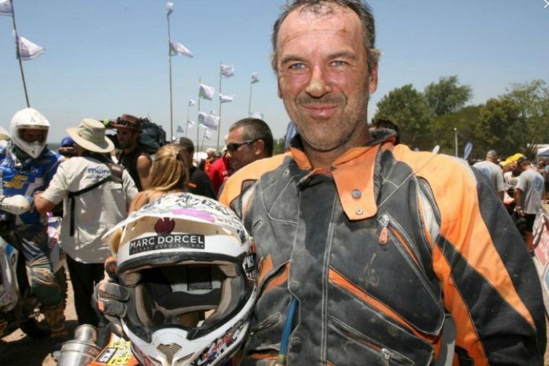 Μία πορνοστάρ στο ράλι Dakar