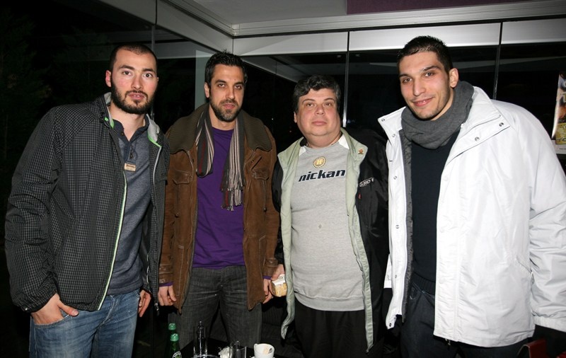 Έκοψε την πίτα του ο Ηλυσιακός (photos)