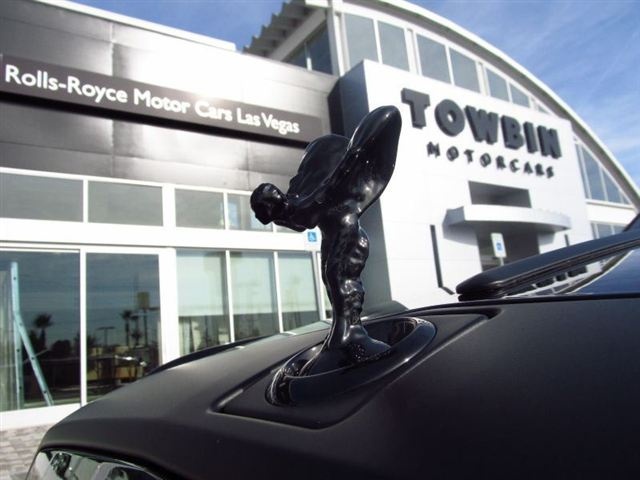 Πωλείται η ανοιχτή Rolls Royce του Ντέιβιντ Μπέκαμ