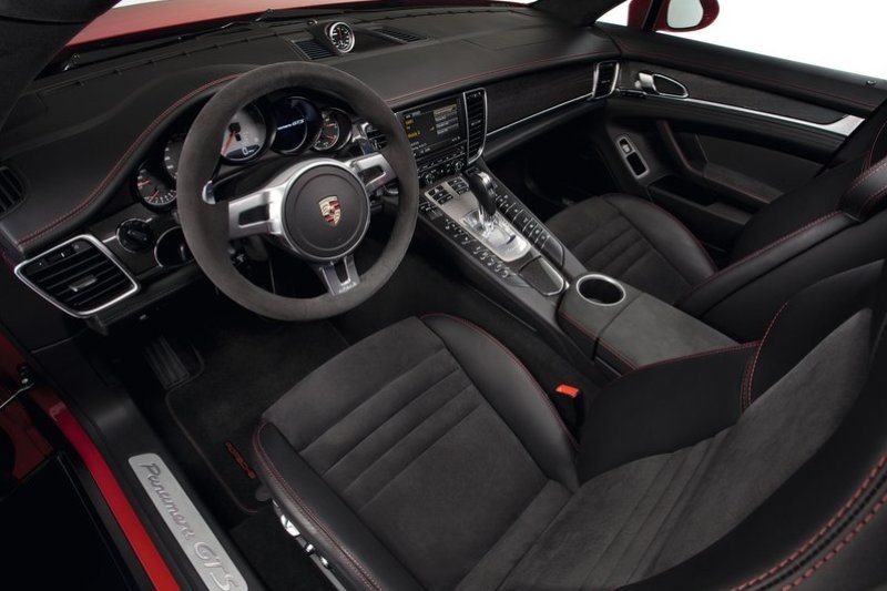 Porsche Panamera GTS