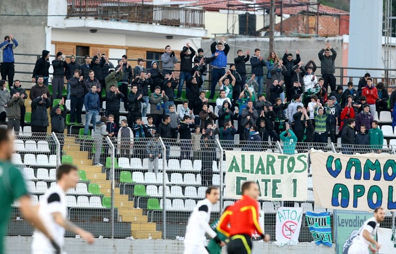 Δώρα γενεθλίων από Παπουλή στη Λιβαδειά! (photos+videos)