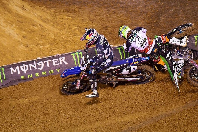 SX: Ο Ριντ κέρδισε στο Dodger Stadium τραυματίας ο Κανάρντ