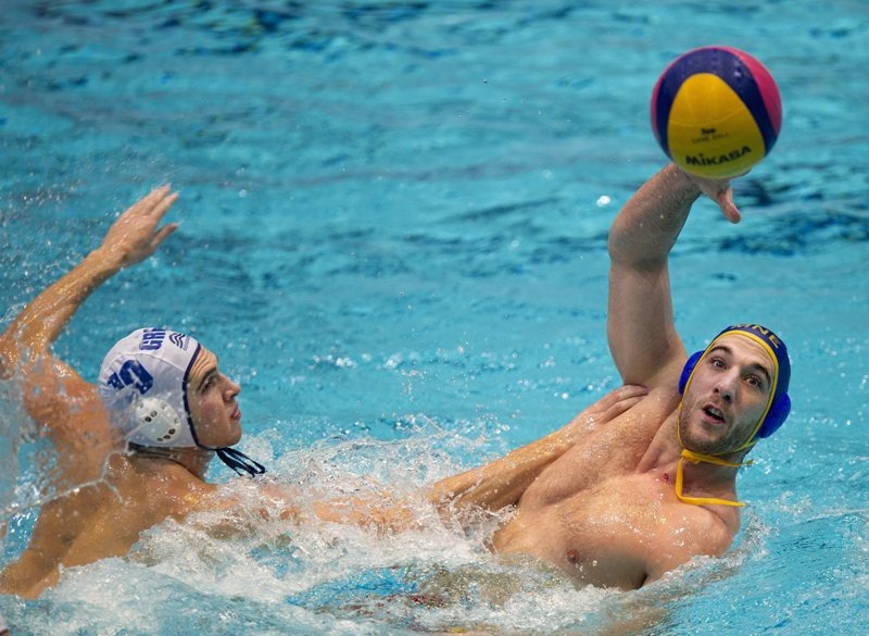 Με ψηλά το κεφάλι οι Έλληνες! (photos)