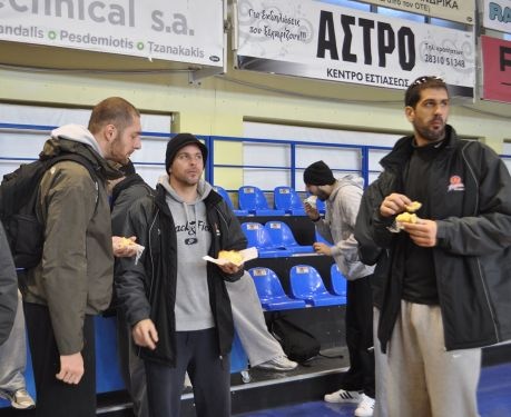 Έκοψε την πίτα του ο ΑΓΟΡ (photos)