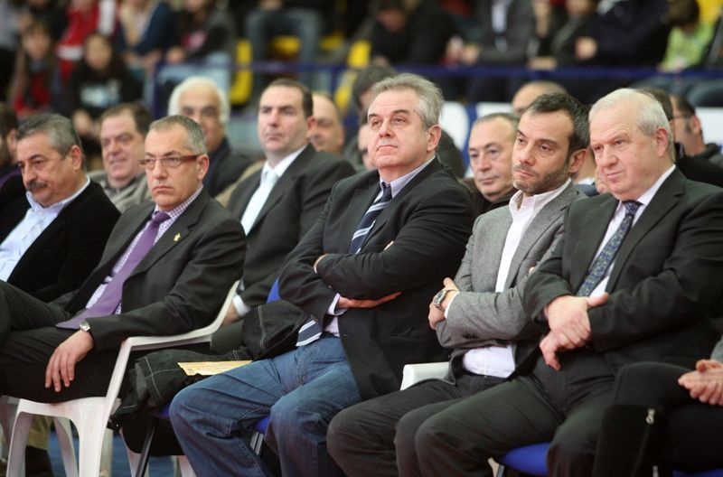 Στη Μίκρα ο Βασιλακόπουλος (photos)