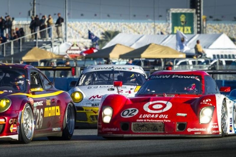 Ο Αλμεντίγκερ νικητής στην Daytona