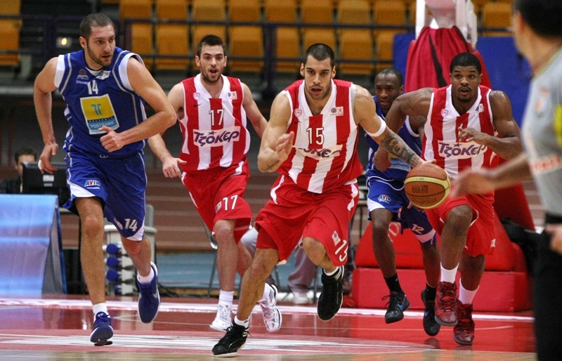 Εύκολα και ξεκούραστα ο Ολυμπιακός