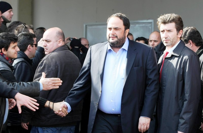 «Αδέλφια ζείτε, εσείς μας οδηγείτε...» (photos+videos)