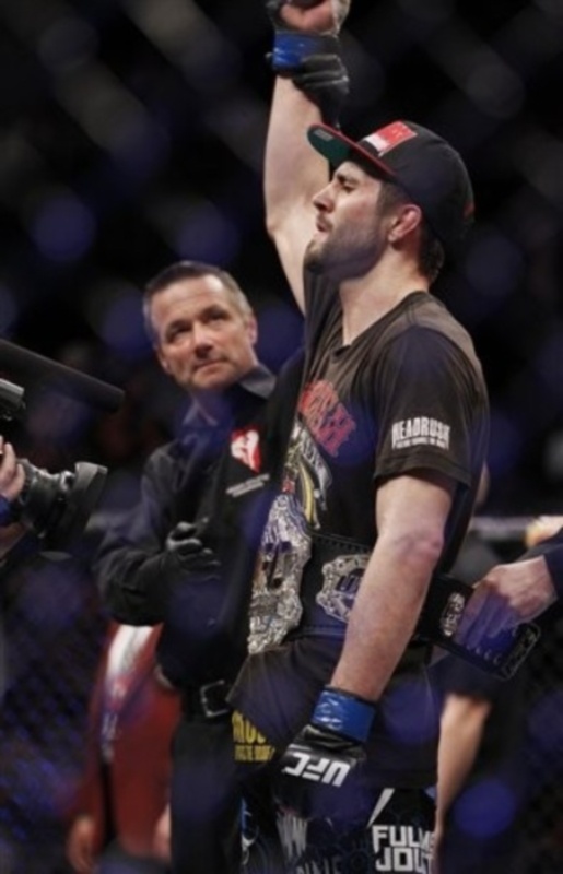 Ένας πρωταθλητής και ένας... αδικημένος στο UFC 143