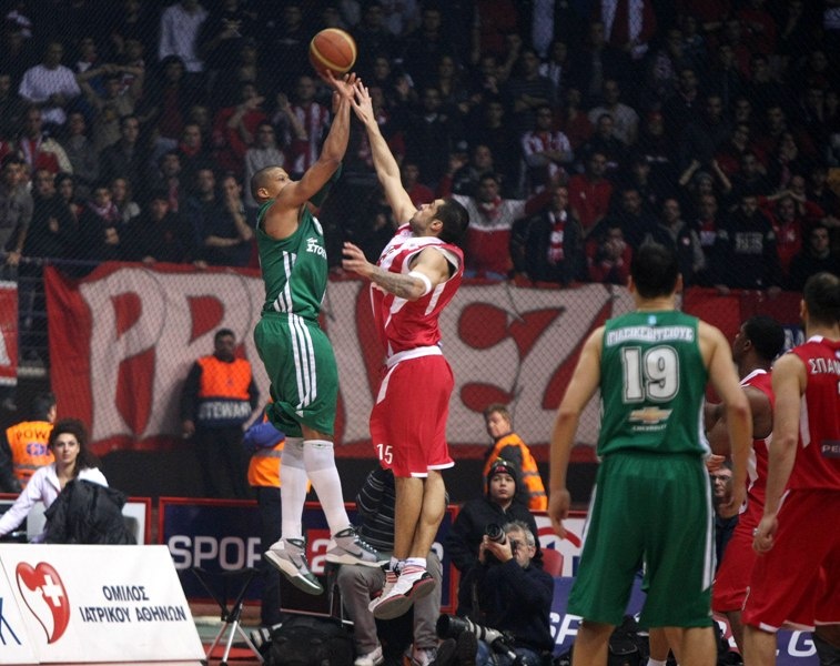 Νίκη Ολυμπιακού, άθλος Παναθηναϊκού (photos)