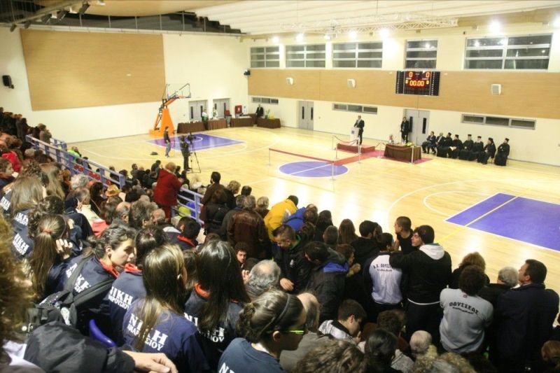 Άνοιξε τις πύλες του το κλειστό της Κοκκινιάς (photos)