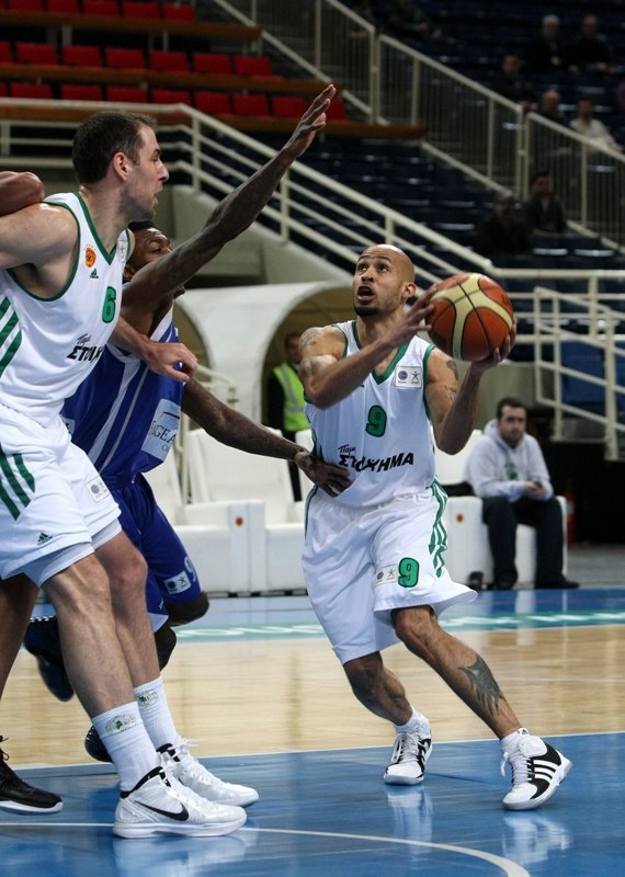 Ένα δεκάλεπτο ήταν αρκετό για τον Παναθηναϊκό