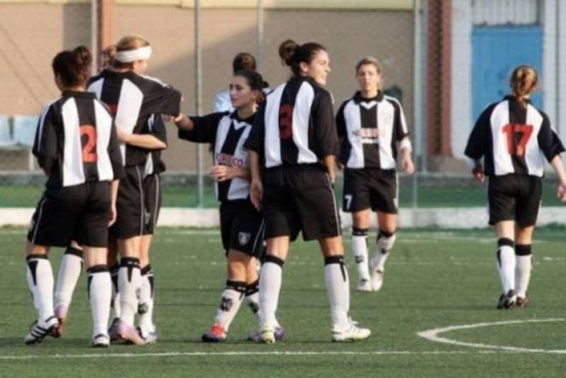 Η θηλυκή πλευρά του ντέρμπι της συμπρωτεύουσας… (photos)