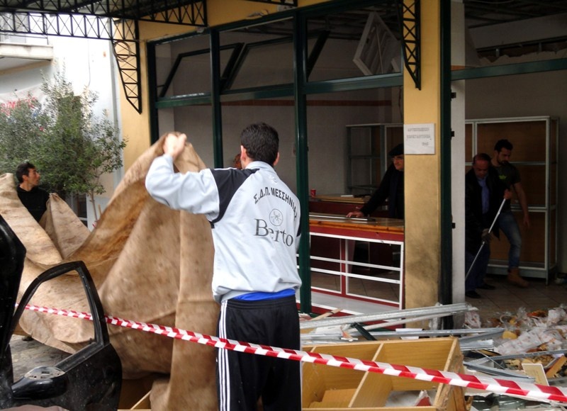 Βόμβα στο φούρνο του Κωνσταντινέα! (photos+video)