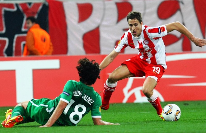 Με «βράχο» Κάρολ στους «16» του Europa League ο Ολυμπιακός (photos)