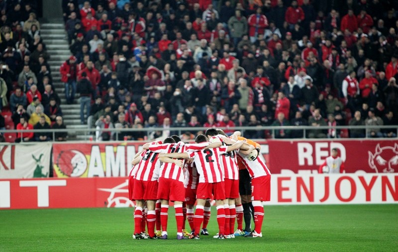 Με «βράχο» Κάρολ στους «16» του Europa League ο Ολυμπιακός (photos)