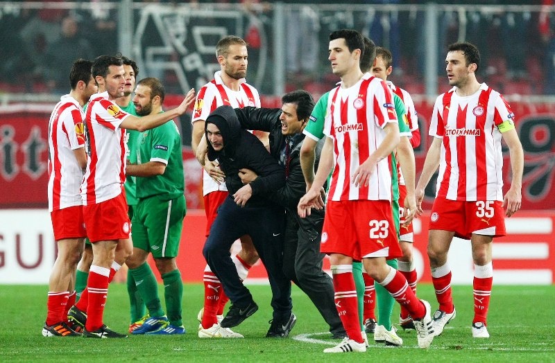Με «βράχο» Κάρολ στους «16» του Europa League ο Ολυμπιακός (photos)