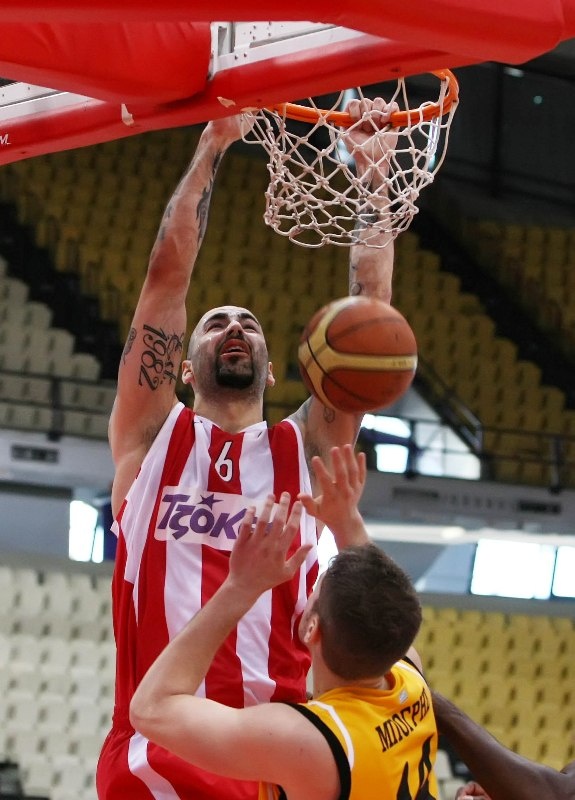 Έπαιξε όσο χρειάστηκε ο Ολυμπιακός (photos)