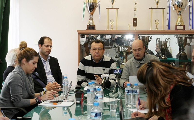 Ανέλαβαν ευθύνες, κατηγορίες για Ψάρρα και Ντονά