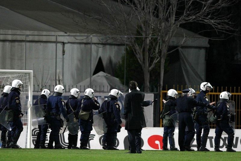 Τον έβγαλε από την… Πλατεία, τον οδηγεί στην Ευρώπη! (photos+videos)