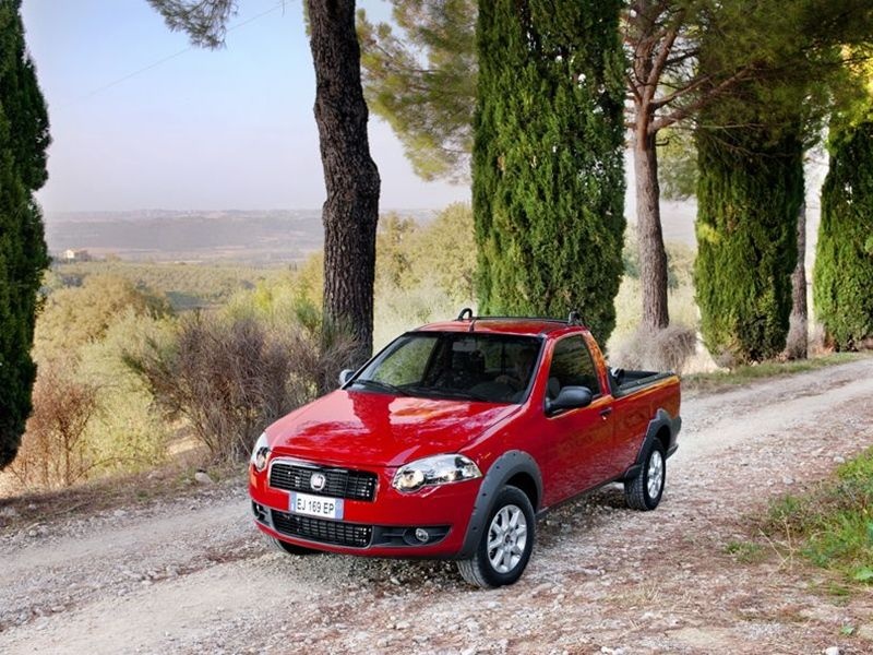 Έρχεται το νέο Fiat Strada
