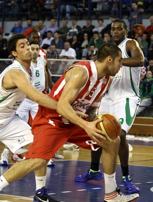 «Περίπατο» στη Δράμα ο Ολυμπιακός