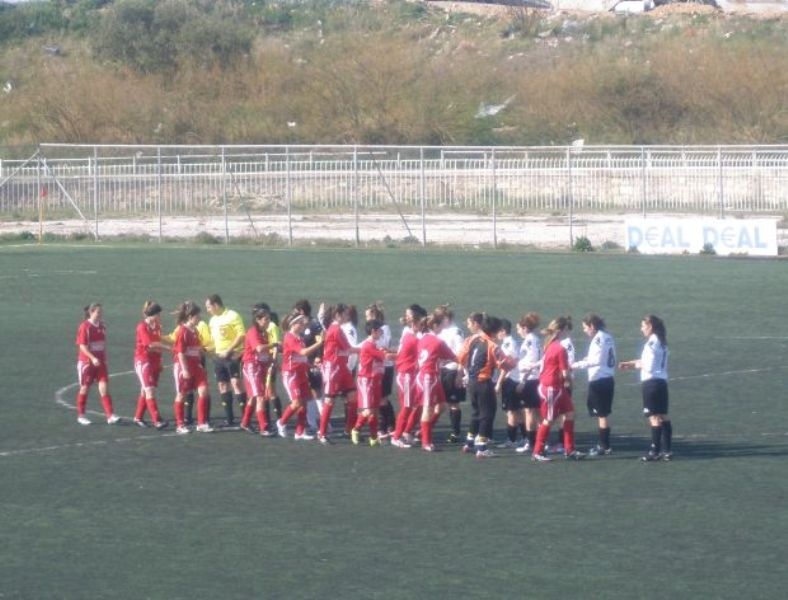 Εύκολη νίκη για Οδυσσέα (photos+video)